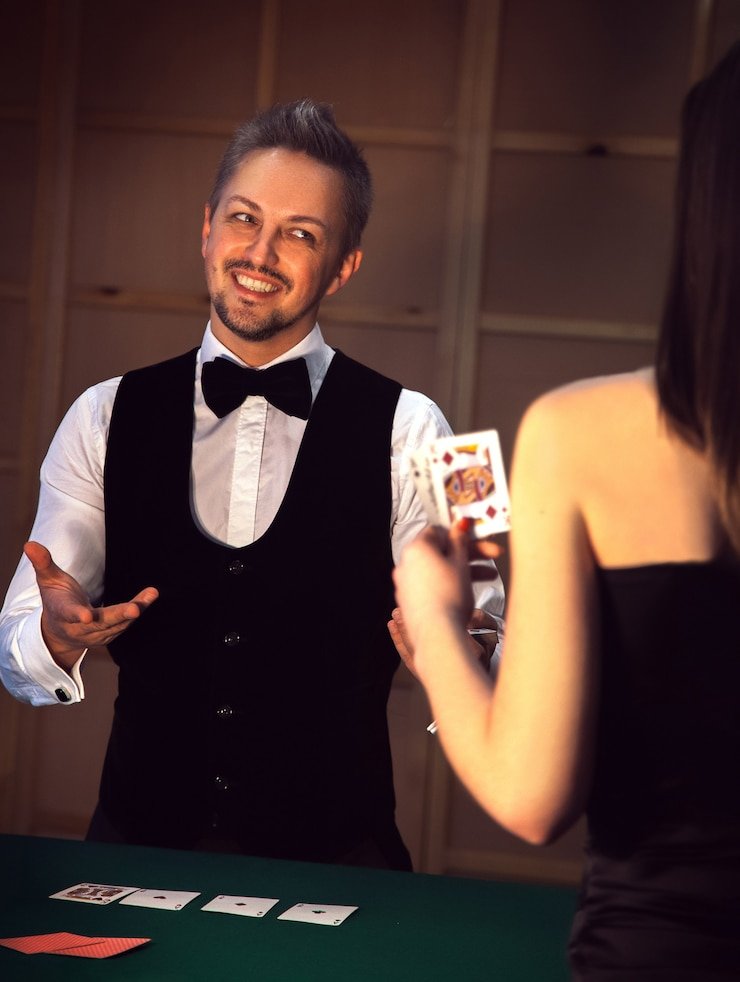 Live dealer casino gaming available on okadaph platform in the Philippines